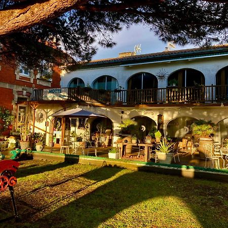 Hotel L'Ecume Des Jours Soulac-sur-Mer Zewnętrze zdjęcie