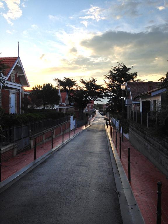 Hotel L'Ecume Des Jours Soulac-sur-Mer Zewnętrze zdjęcie